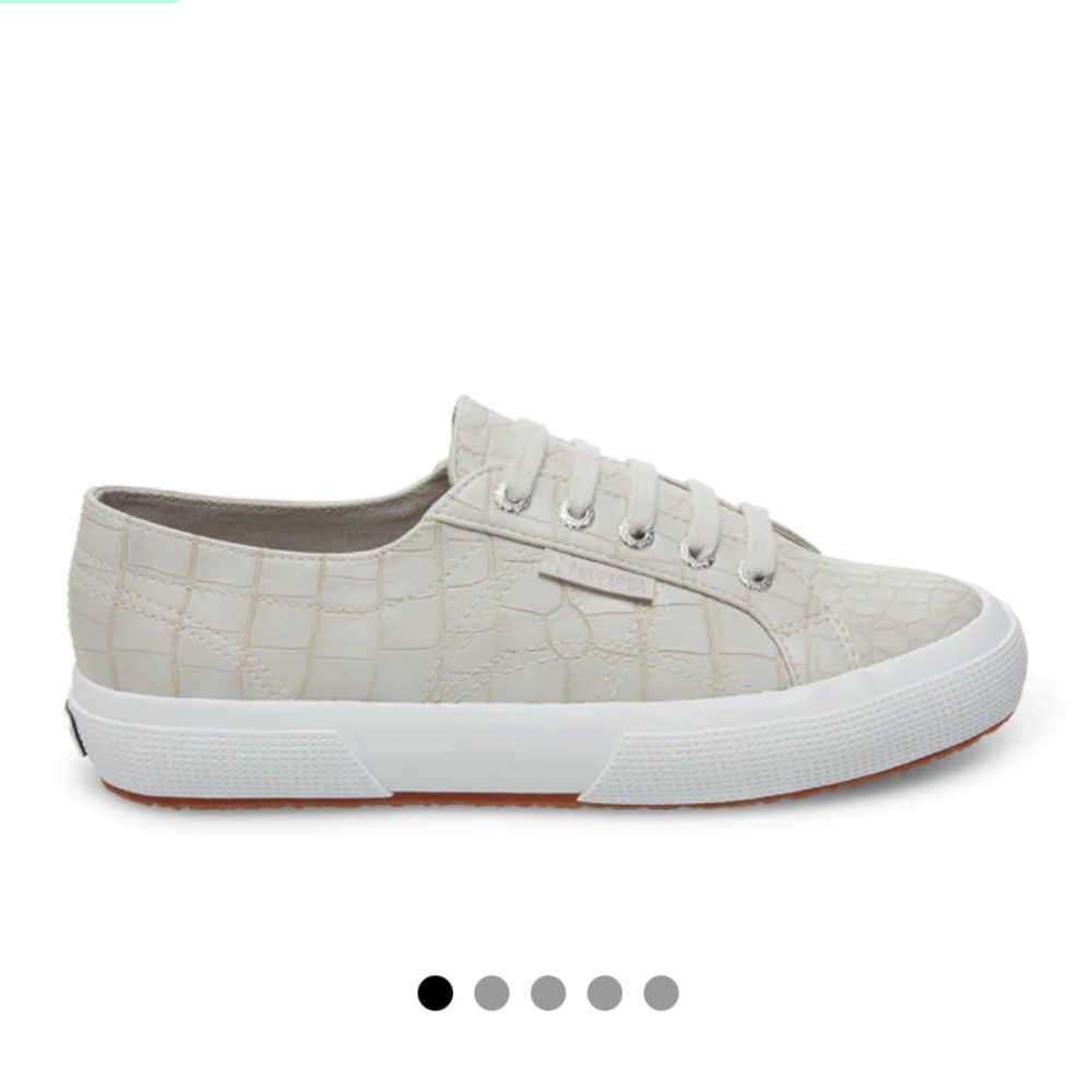 Superga taupe crocodile sneakers in crocodile print. Size 6